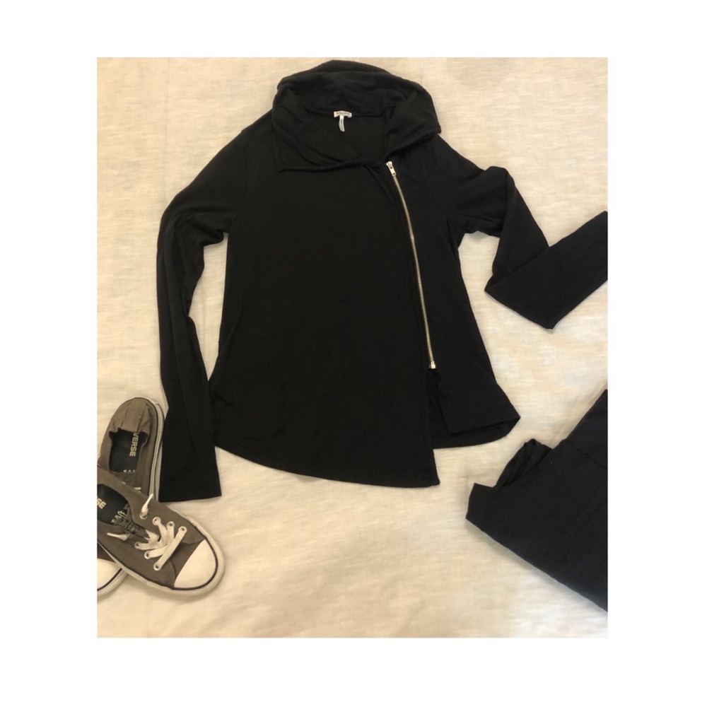 Splendid long sleeve zip up top black S